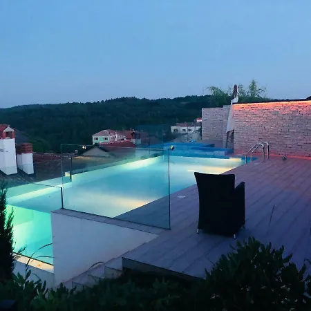 Plazza Master Apartment