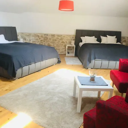 Plazza Master Apartment *